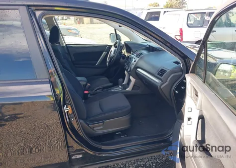 2015 Subaru Forester 2.5I Premium z USA, uszkodzony, nr VIN JF2SJADC4FH411154